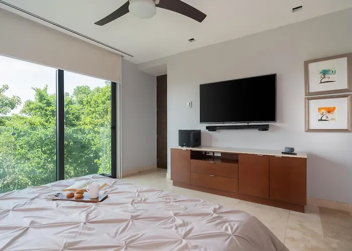 Apartment Hidden Away In The Jungle Near The