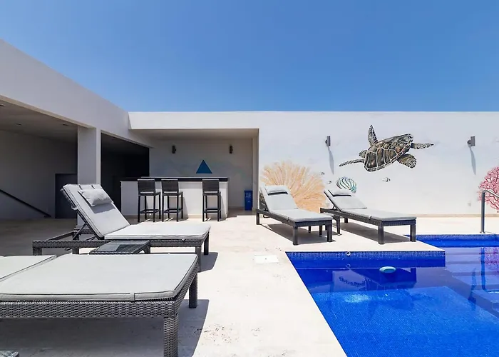 Apartment Hidden Away In The Jungle Near The